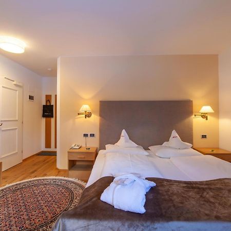 Hotel Berger Superior Riva di Tures Eksteriør billede